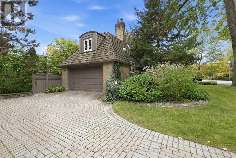 148 STRATHALLAN BOULEVARD, Toronto (Lawrence Park South), Ontario, M5N1S7