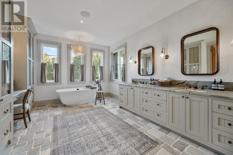 43 NEWTON REED CRESCENT, Uxbridge, Ontario, L9P0R3