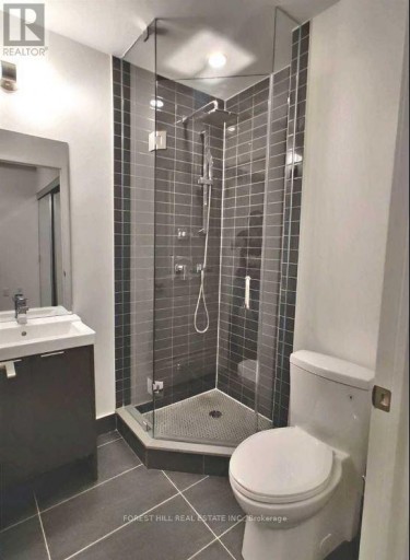 1705 - 2908 HIGHWAY 7, Vaughan (Concord), Ontario, L4K1W8