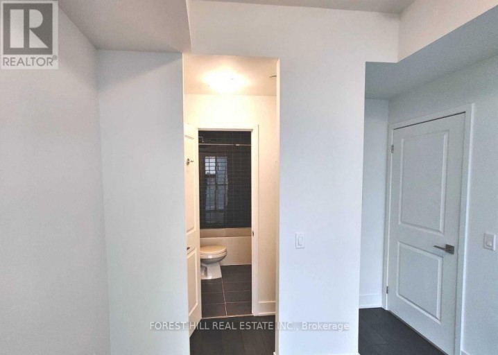 1705 - 2908 HIGHWAY 7, Vaughan (Concord), Ontario, L4K1W8
