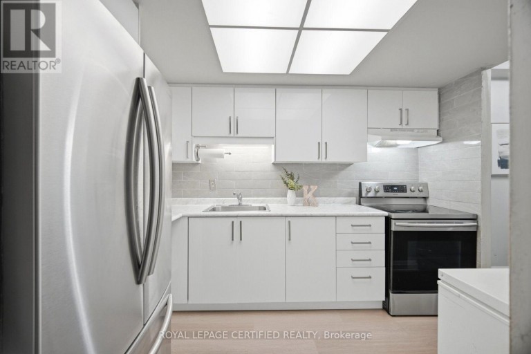 109 - 5 LISA STREET, Brampton (Queen Street Corridor), Ontario, L6T4T4