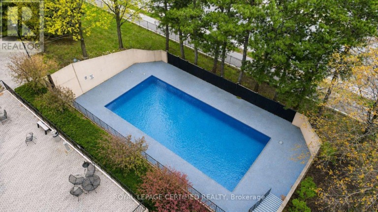 109 - 5 LISA STREET, Brampton (Queen Street Corridor), Ontario, L6T4T4