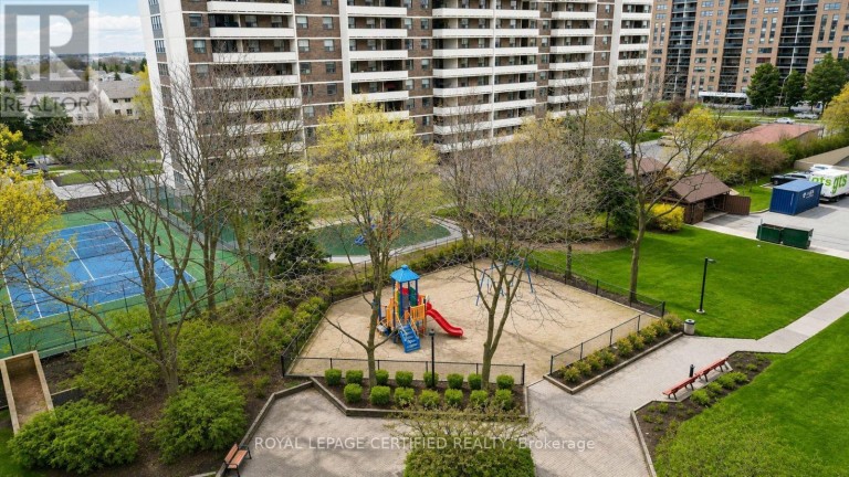 109 - 5 LISA STREET, Brampton (Queen Street Corridor), Ontario, L6T4T4