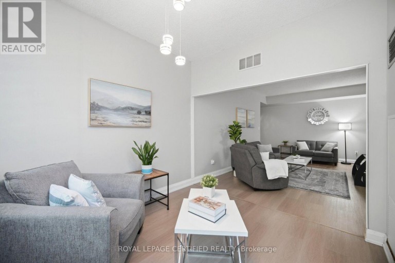 109 - 5 LISA STREET, Brampton (Queen Street Corridor), Ontario, L6T4T4