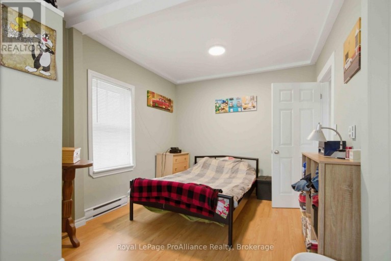 12 ALBERT ROAD, Quinte West (Frankford Ward), Ontario, K0K2C0