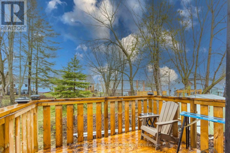 12 ALBERT ROAD, Quinte West (Frankford Ward), Ontario, K0K2C0