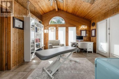 8 SEELEY COURT Wasaga Beach Ontario photo 12