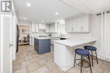 8 SEELEY COURT Wasaga Beach Ontario photo 17