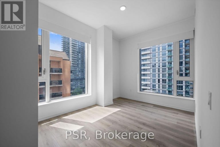 913 - 101 ROEHAMPTON AVENUE, Toronto (Mount Pleasant West), Ontario, M4P2W2