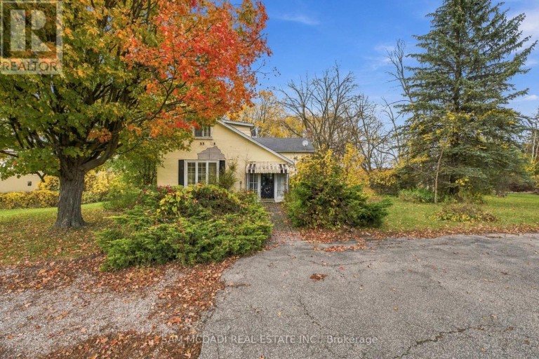 17422 BATHURST STREET, King, Ontario, L3Y4V9