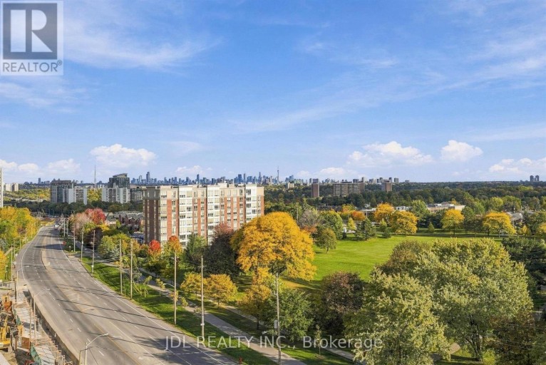 808 - 4010 EGLINTON AVENUE W, Toronto (Humber Heights), Ontario, M9A0G5