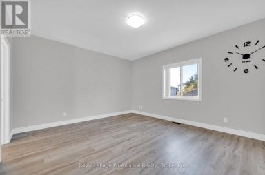 16 LEHTINEN CRESCENT Belleville (Belleville Ward) Ontario photo 13