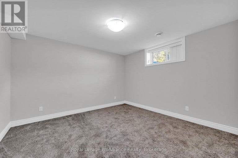 16 LEHTINEN CRESCENT, Belleville (Belleville Ward), Ontario, K8P0H4