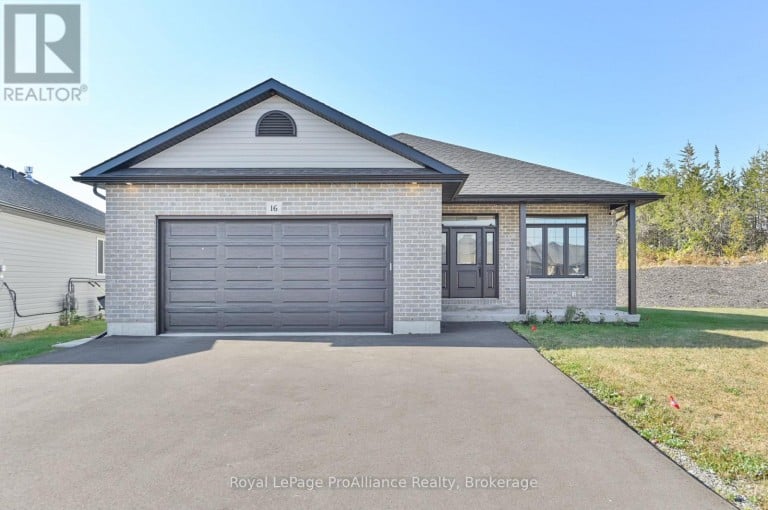 16 LEHTINEN CRESCENT, Belleville (Belleville Ward), Ontario, K8P0H4