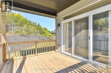 16 LEHTINEN CRESCENT Belleville (Belleville Ward) Ontario photo 24