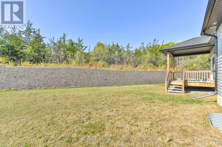 16 LEHTINEN CRESCENT, Belleville (Belleville Ward), Ontario, K8P0H4