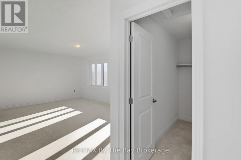 50 AMBER DRIVE, Wasaga Beach, Ontario, L9Z0R8