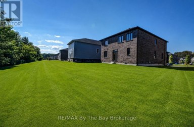 50 AMBER DRIVE Wasaga Beach Ontario photo 24