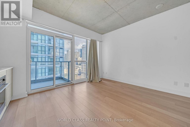 1202 - 210 SIMCOE STREET, Toronto (Kensington-Chinatown), Ontario, M5T0A9