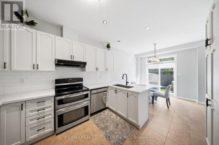 5300 PICKETTS WAY, Burlington (Orchard), Ontario, L7L7J6
