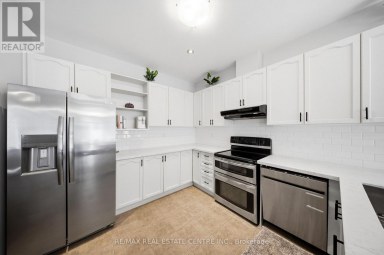 5300 PICKETTS WAY Burlington (Orchard) Ontario photo 18