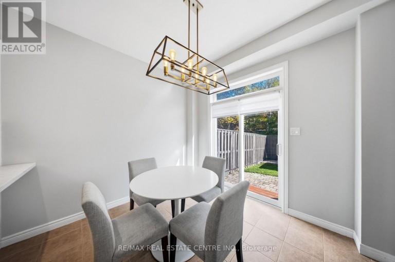 5300 PICKETTS WAY, Burlington (Orchard), Ontario, L7L7J6