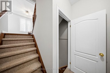 5300 PICKETTS WAY Burlington (Orchard) Ontario photo 33