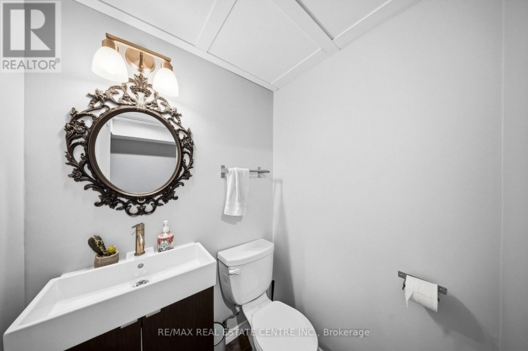 5300 PICKETTS WAY, Burlington (Orchard), Ontario, L7L7J6