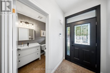 5300 PICKETTS WAY Burlington (Orchard) Ontario photo 6