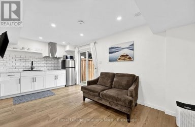 63 ARCHER AVENUE Collingwood Ontario photo 36