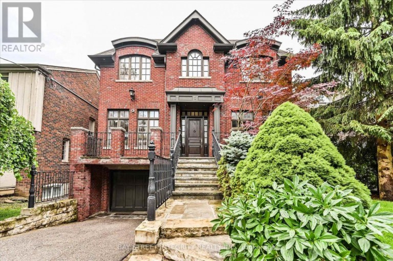 5 WESTGROVE CRESCENT, Toronto (Bedford Park-Nortown), Ontario, M5N2S7