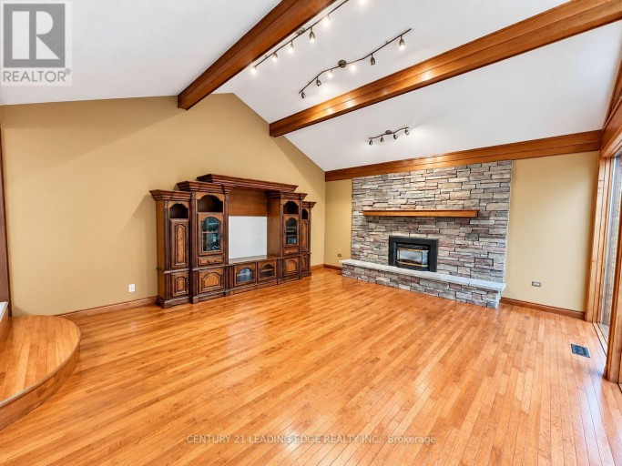 MAIN - 1275 PARKVIEW AVENUE, Windsor, Ontario, N8S2X8
