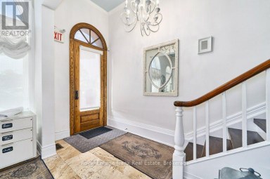 159 BROCK STREET N Whitby (Downtown Whitby) Ontario photo 3