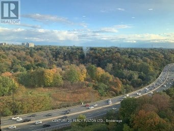 1904 - 10 SUNNY GLEN WAY Toronto (Flemingdon Park) Ontario photo 13