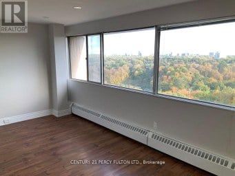 1904 - 10 SUNNY GLEN WAY Toronto (Flemingdon Park) Ontario photo 8