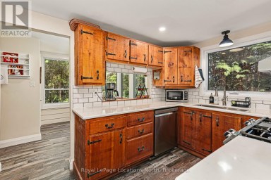 157 WOODLAND PARK ROAD Blue Mountains Ontario photo 18