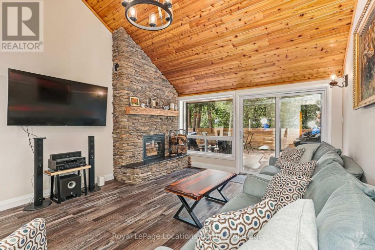 157 WOODLAND PARK ROAD, Blue Mountains, Ontario, N0H1J0