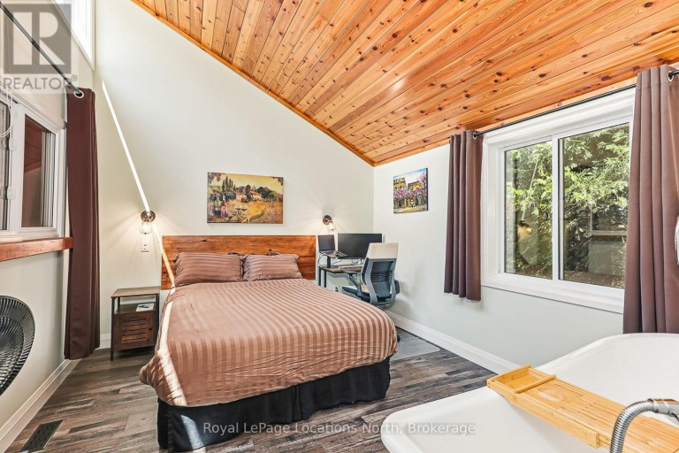 157 WOODLAND PARK ROAD, Blue Mountains, Ontario, N0H1J0