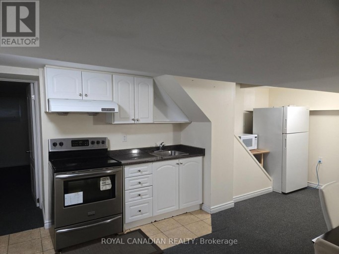 BSMT - 60 AGNES STREET, Mississauga (Cooksville), Ontario, L5B1J7