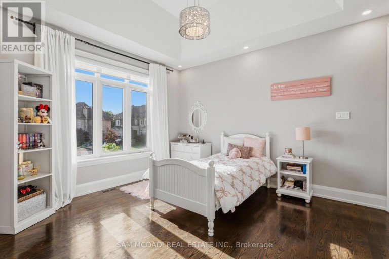 962 FREDONIA DRIVE, Mississauga (Erindale), Ontario, L5C2W4