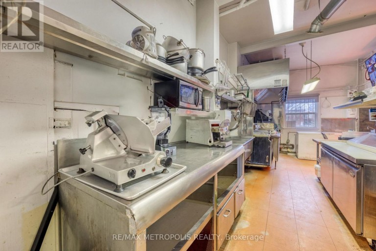 1548 ST. CLAIR PARKWAY, St. Clair, Ontario, N0N1H0