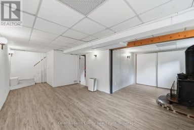 877 CAPRI COURT Oshawa (Donevan) Ontario photo 27