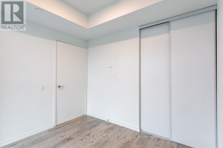3801 - 7890 JANE STREET, Vaughan (Vaughan Corporate Centre), Ontario, L4K0K9