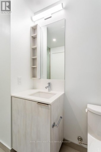 3801 - 7890 JANE STREET, Vaughan (Vaughan Corporate Centre), Ontario, L4K0K9