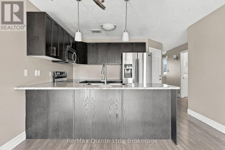 32 CORTLAND CRESCENT, Quinte West (Murray Ward), Ontario, K8V0E9