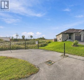 32 CORTLAND CRESCENT Quinte West (Murray Ward) Ontario photo 3