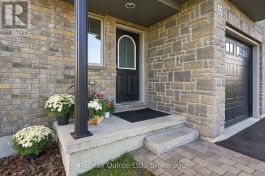32 CORTLAND CRESCENT Quinte West (Murray Ward) Ontario photo 5