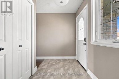 32 CORTLAND CRESCENT Quinte West (Murray Ward) Ontario photo 8