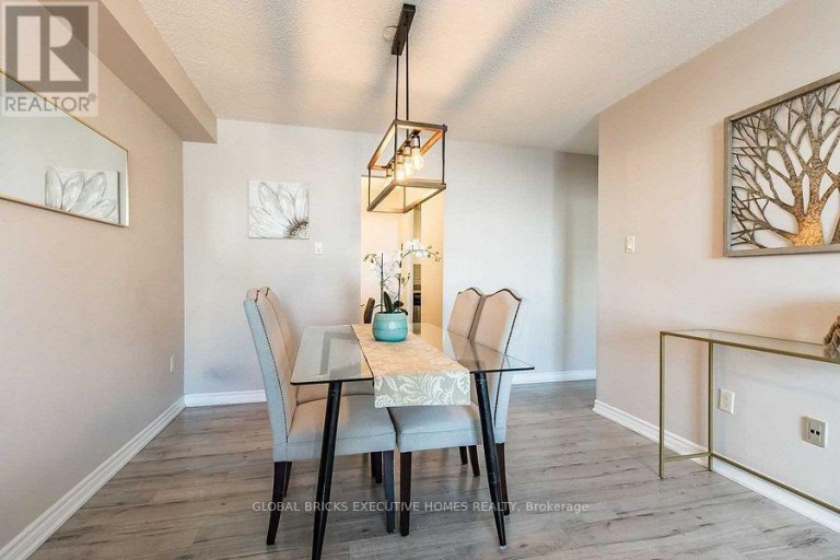 1101 - 4 LISA STREET, Brampton (Queen Street Corridor), Ontario, L6T4B6