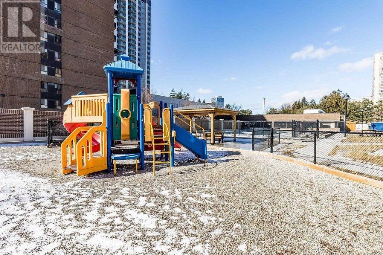 1101 - 4 LISA STREET, Brampton (Queen Street Corridor), Ontario, L6T4B6